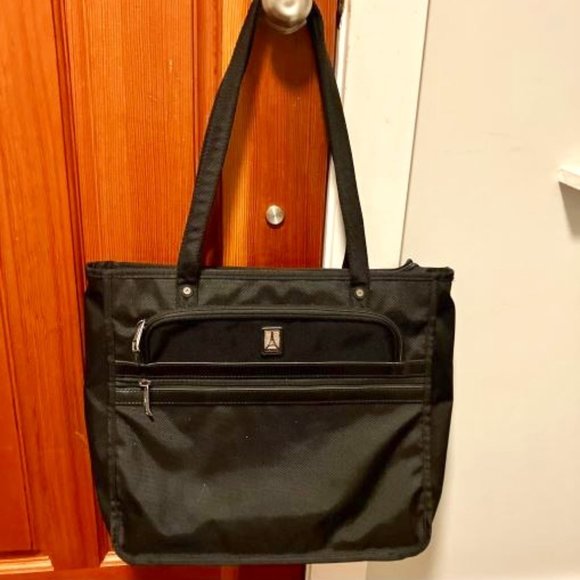 travelpro Other - Travelpro flight attendant crew black carry on tote